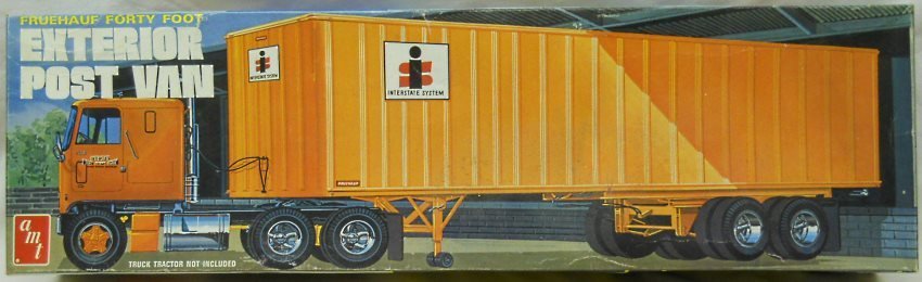 AMT 1/25 Fruehauf 40 Foot Exterior Post Van Trailer, T524 plastic model kit